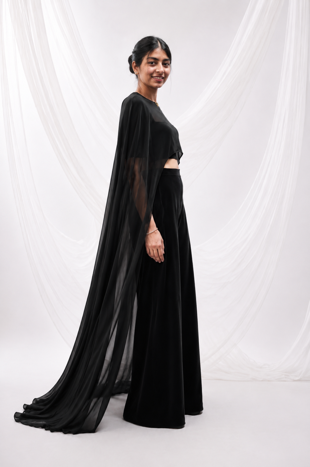 Black Cape Co-ord I Noir I vnelle