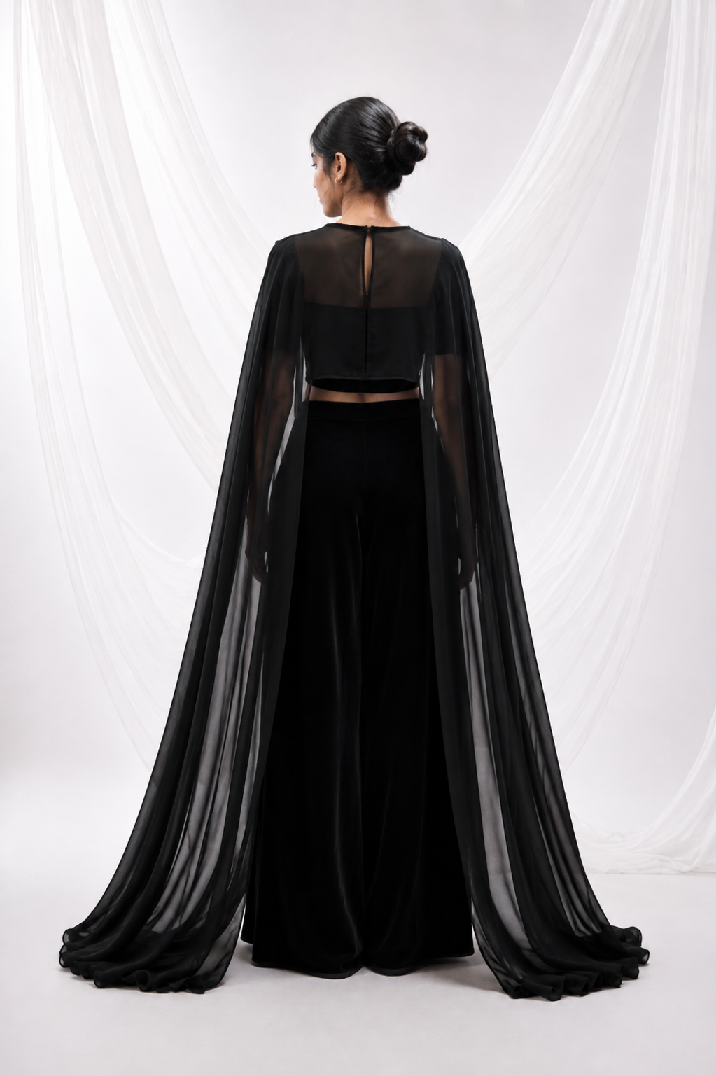 Black Cape Co-ord I Noir I vnelle