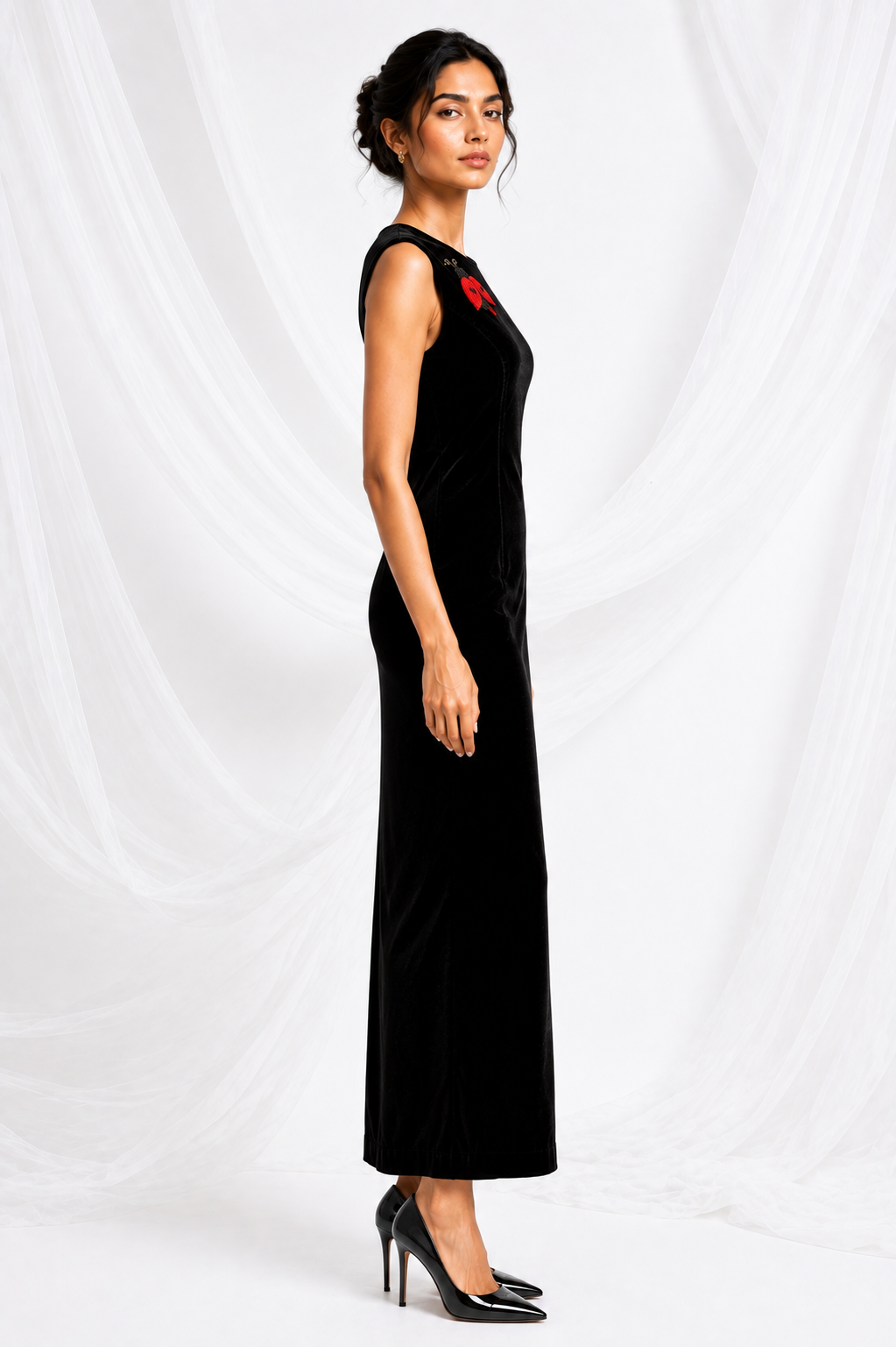 Sheath Gown I Noir I vnelle